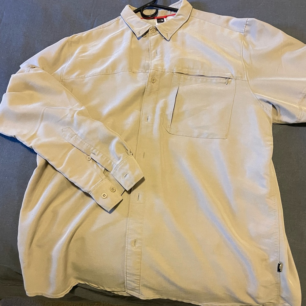Xxl tan The North Face button up